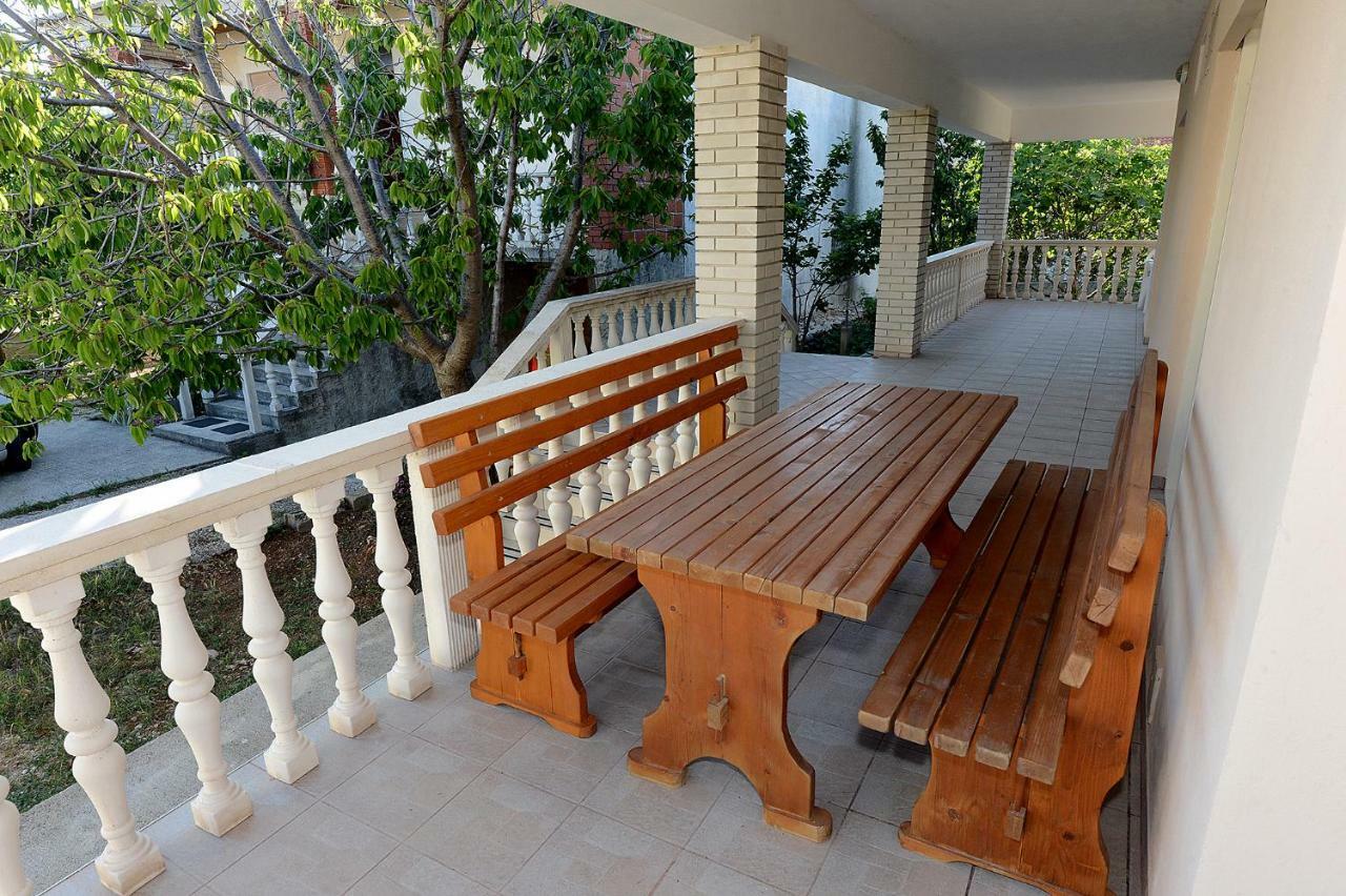Apartment Kod Stipe Vrsi Buitenkant foto